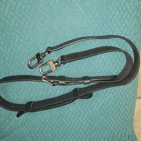 LOUIS VUITTON LARGE/THICK/ BAG CROSSBODY/SHOULDER STRAP 47.5 INCHES - Picture 13 of 13